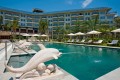 huzhs-swimming-pool-0992-hor-clsc