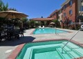 Holiday Inn Express &amp; Suites Davis-University Area