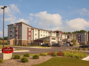 grrri-exterior-1400-hor-clsc