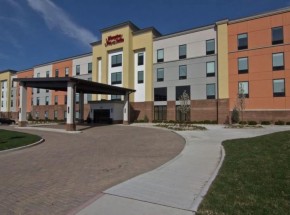 Hampton Inn &amp; Suites Columbus Scioto Downs