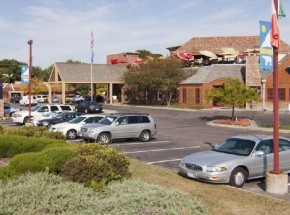 Best Western PLUS White Bear Country Inn