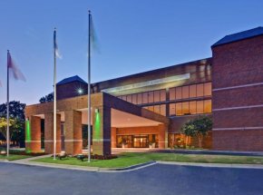 hi universit of memphis exterior