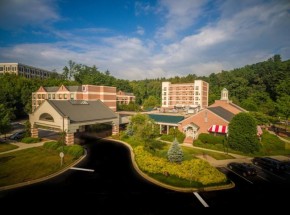 DoubleTree by Hilton Hotel Asheville-Biltmore