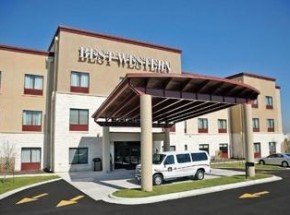 Best Western Plus Austin Airport Inn &amp; Suites