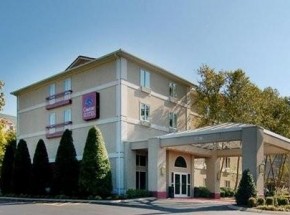 Comfort Suites Airport Nashville