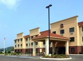 Best Western PLUS Strawberry Inn &amp; Suites