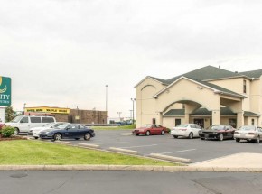 Quality Inn &amp; Suites Columbus West - Hilliard