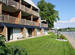 Best Western River Terrace