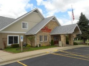 Hawthorn Suites Green Bay