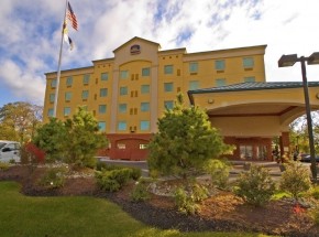 Best Western Riverview Inn &amp; Suites