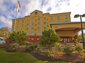 BEST WESTERN Riverview Inn &amp; Suites