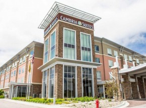 Cambria Hotel &amp; Suites