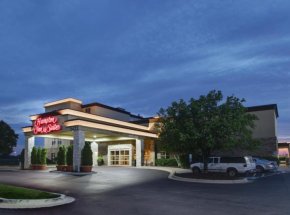 hamptoninnchicagoaurora