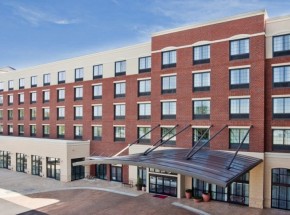 Hampton Inn &amp; Suites Chapel Hill-Carrboro/Downtown