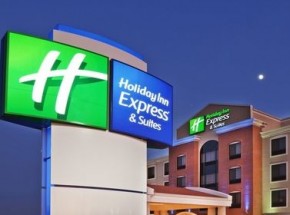 Holiday Inn Express &amp; Suites Bay City