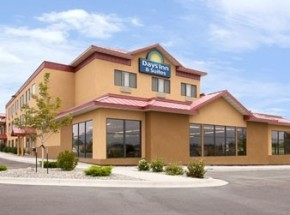 Days Inn and Suites Bozeman