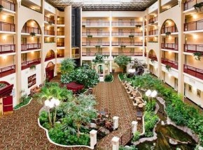 Embassy Suites Detroit - Livonia/Novi