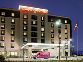 Hampton Inn &amp; Suites Saskatoon Airport