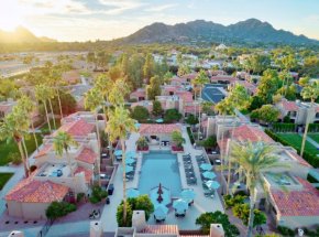 scottsdaleplazaresort