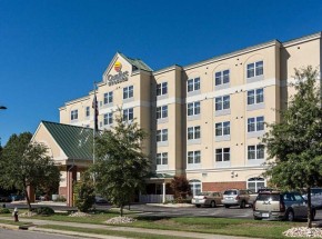 Comfort Inn &amp; Suites Virginia Beach - Norfolk Airport