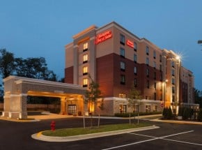 Hampton Inn &amp; Suites Camp Springs/Andrews AFB