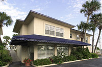 Shoreline Suites &amp; Cabana Cottages