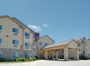 Comfort Suites Delavan