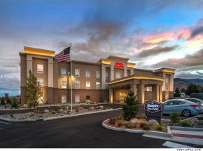 Hampton Inn &amp; Suites Reno West