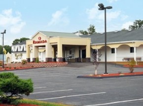 Ramada Kittery