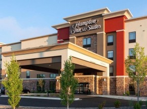 Hampton Inn &amp; Suties Duluth North / Mall Area