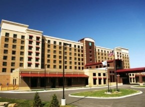 Embassy Suites Minneapolis North