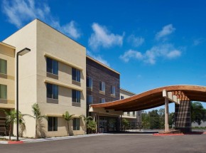 Fairfield Inn &amp; Suites San Diego Carlsbad