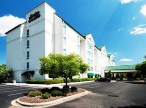 Hampton Inn &amp; Suites Charlotte - Pineville