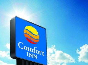 Comfort Inn &amp; Suites Independence