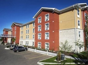 Days Inn &amp; Suites Sherwood Park