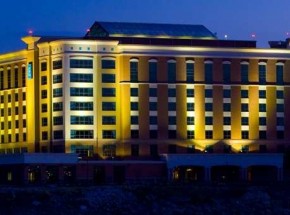 Embassy Suites East Peoria - Hotel &amp; RiverFront Conf Center