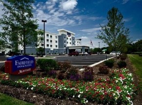 Fairfield Inn &amp; Suites Smithfield