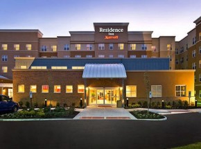 Residence Inn Kansas City at The Legends