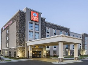 Comfort Suites Fargo