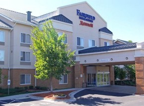 Fairfield Inn &amp; Suites Richmond Northwest