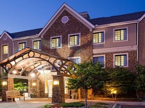 staybridge-suites-maple-grove-exterior