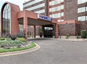 Best Western PLUS Kelly Inn