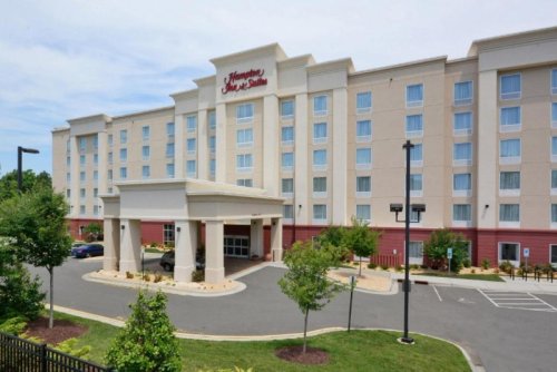 hamptoninndurhami85