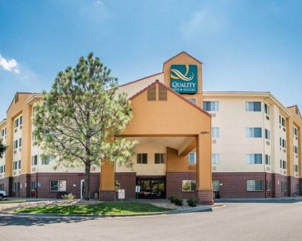 Quality Inn &amp; Suites Denver International Airport