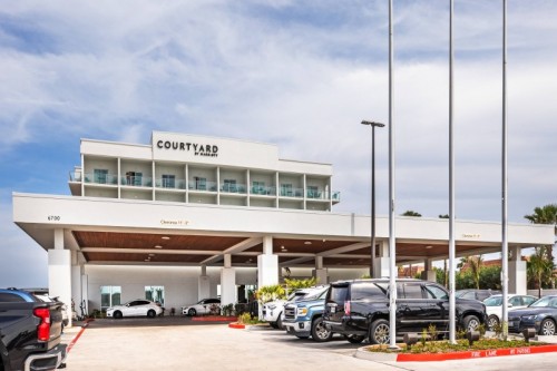 brosp-entrance-1322-hor-clsc