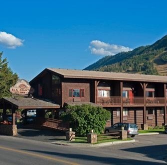 Elk Country Inn