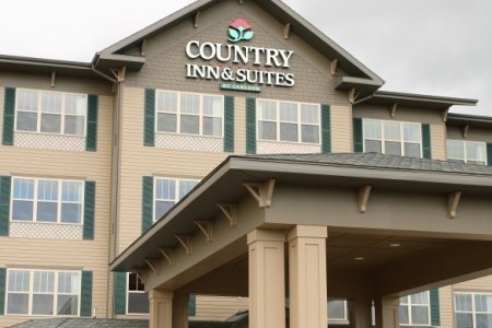 Country Inns &amp; Suites Fargo