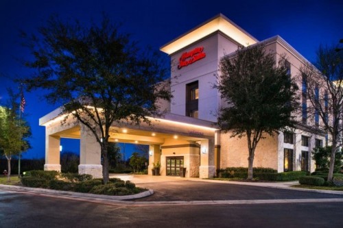 Hampton Inn &amp;Suites Schertz