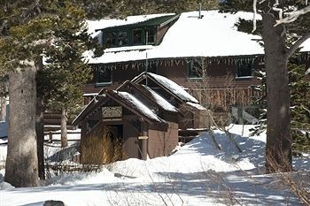Tamarack Lodge Resort