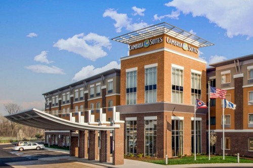 Cambria Hotel &amp; Suites Akron - Canton Airport